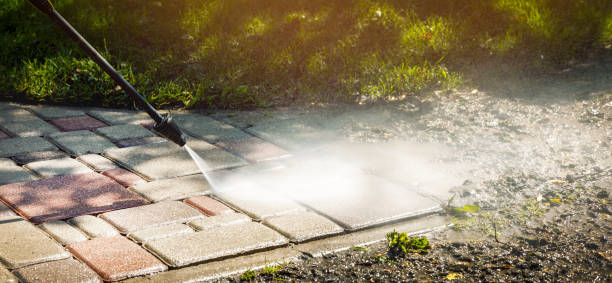 Best Pool Deck Cleaning  in Wyboo, SC